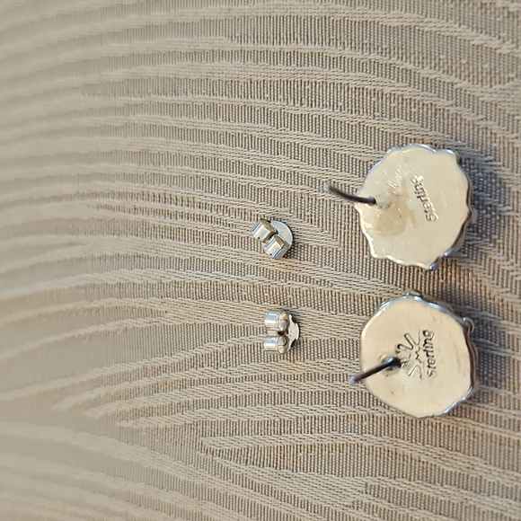 Zuni Enlaid Sunface Stud Earrings - Picture 2 of 2